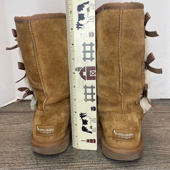 Koolaburra by UGG Brown Suede Footwear. No tag- approximately size 7.pre-owned. - Picture 14 of 14